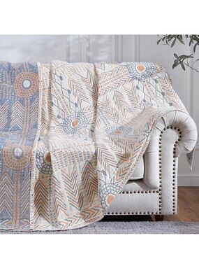 JinChan Boho Geometric Dreamcatcher Reversible Cotton Quilt Blanket Cream & Blue